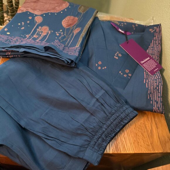 Indian Suit New with tags/Navy/Silk Blend - Picture 1 of 5